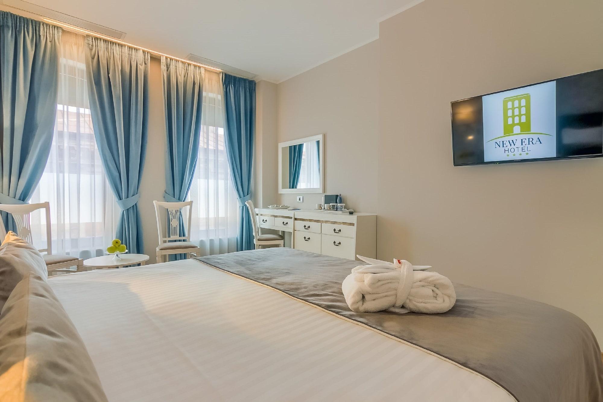New Era Old Town Parking With Fee Nearby Hotel Bucarest