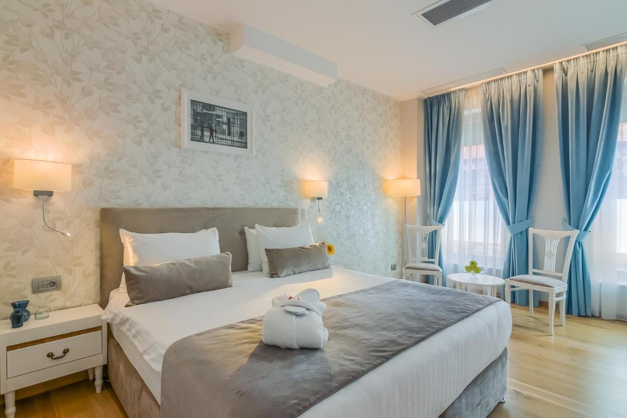 New Era Old Town Parking With Fee Nearby Hotel 4*